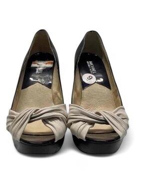 Michael Kors Women's Beige Knotted Peep-Toe Pumps